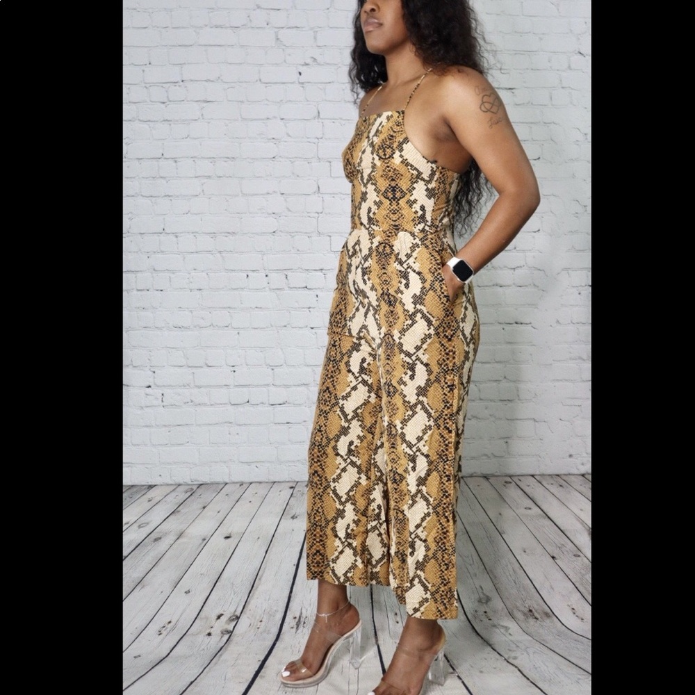Reptile romper